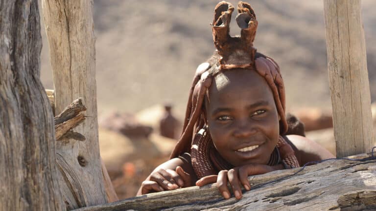 Tout savoir sur les Himbas en Namibie!